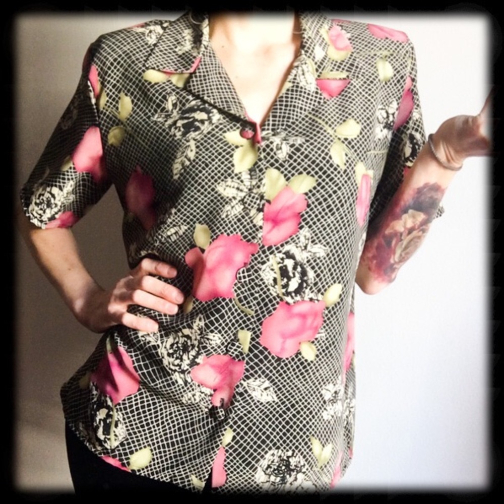 Vintage button down grandmom blouse too